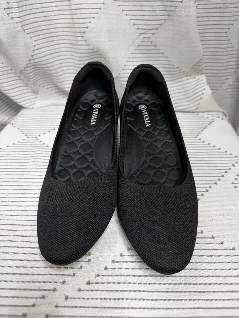 Vivaia Aria Pointed Toe Wedge Slip On Shoes Women’s Size 39.5 US 9.5 Black